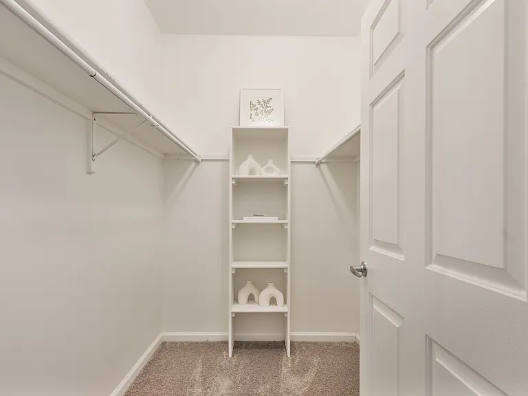 Fieldstone at Glenwood Crossing — Photo 14