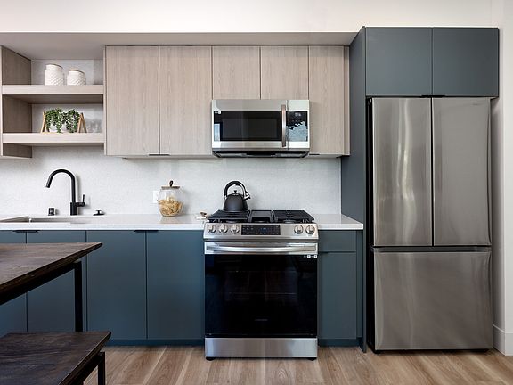 4th image of 7617 Santa Monica Blvd #11106931