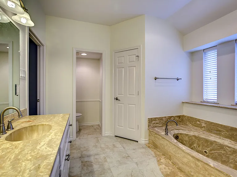 6612 Crestland Ave — Photo 9