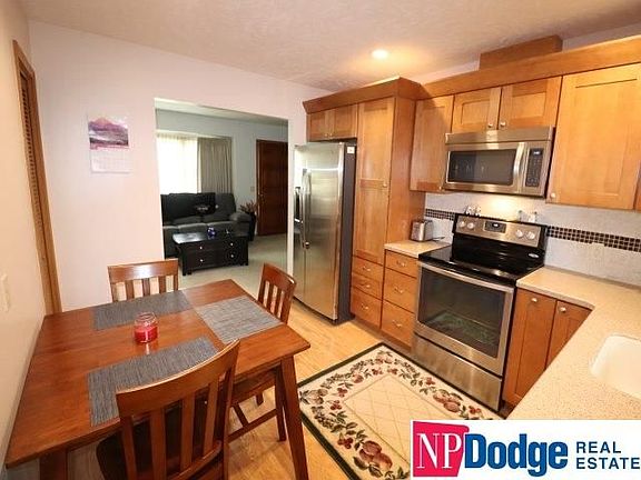 5th image of 5105 Gertrude St