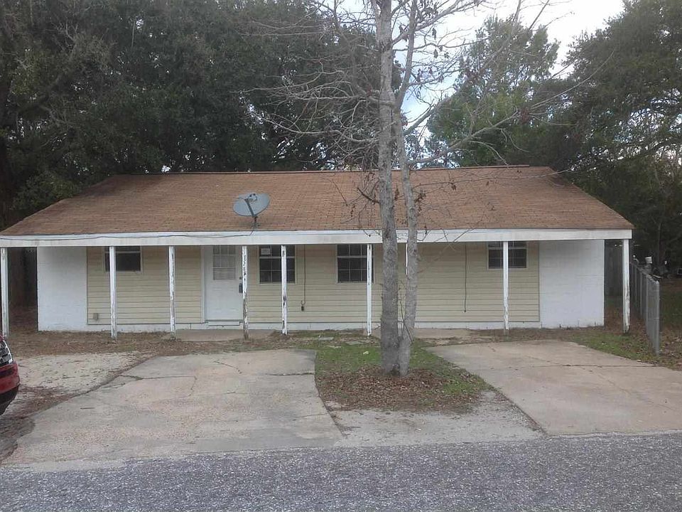 1st image of 328 Gladys St #B