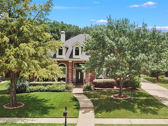3rd image of 4612 Largo Dr