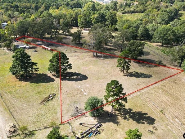 2726 Primera Rd, Tyler, TX 75705