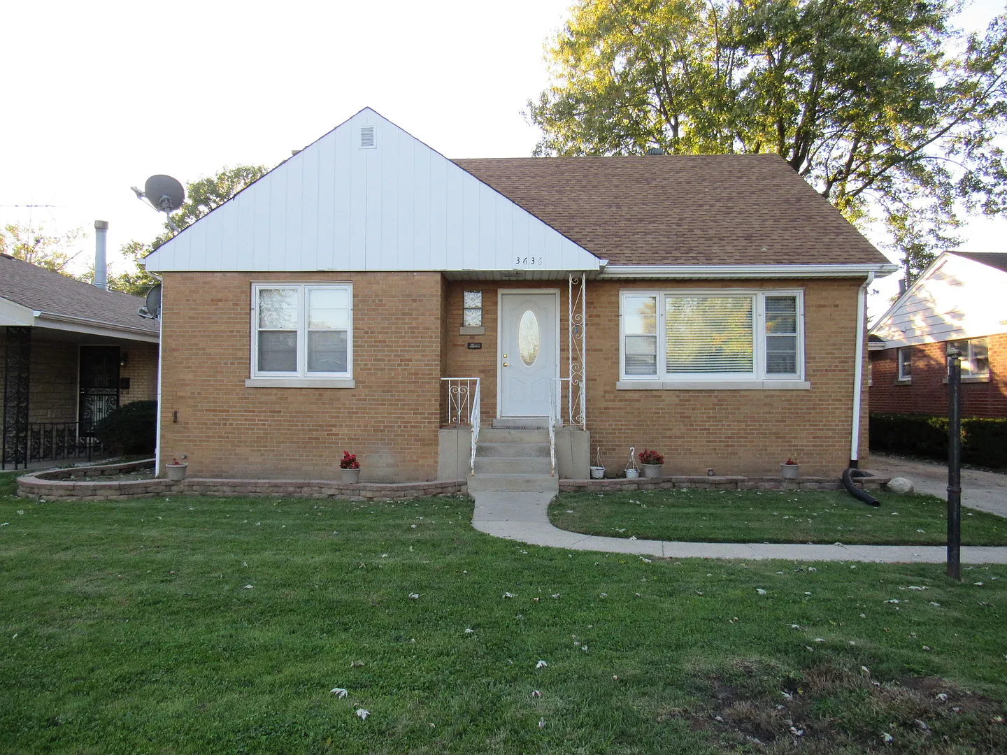 3636 Green St photo 1