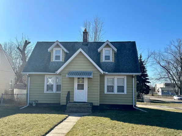 501 Sawyer Rd, Rockford, IL 61109