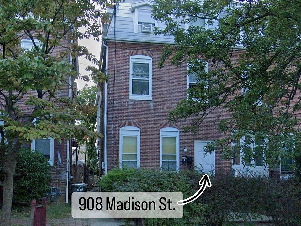 1st image of 908 N Madison St APT 1
