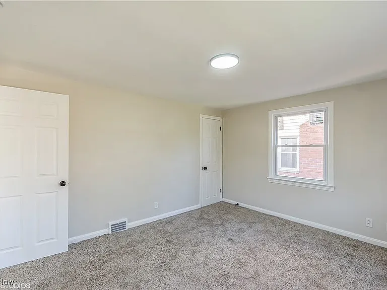 3866 E Antisdale Rd — Photo 18