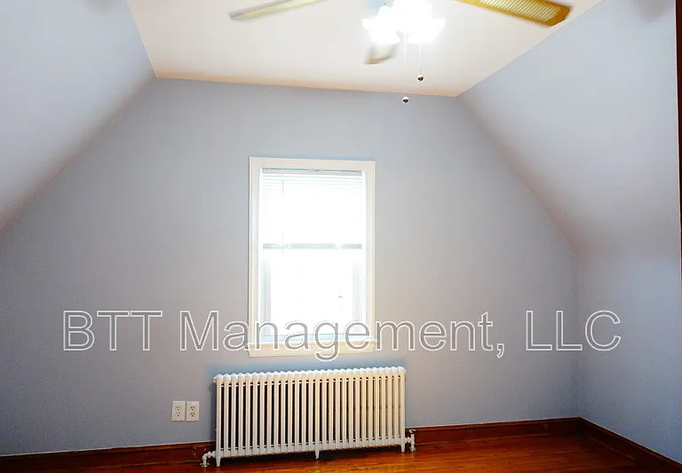 806 Houston Ave #2 — Photo 12
