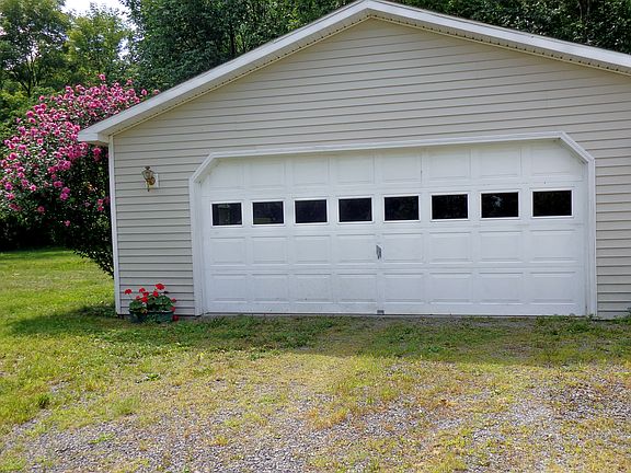 Spacious 2 car garage