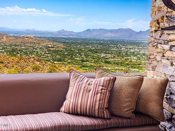 3rd image of 5802 E CHOLLA Lane