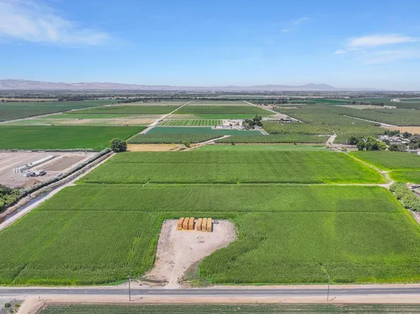 22777 Oleander Ave, Manteca, CA 95337