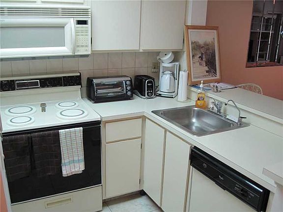 2nd image of 2230 N Cypress Bend Dr APT 309