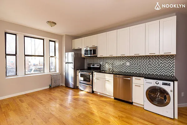 Rented by Nooklyn NYC LLC | media 1