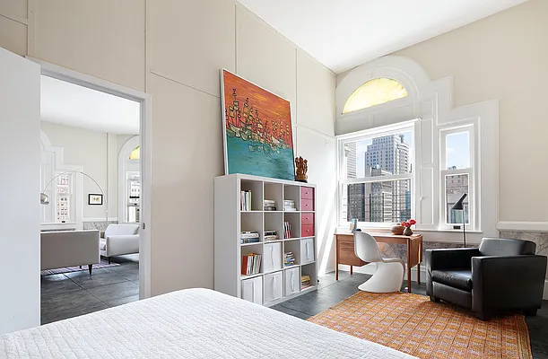 Rented by Compass | media 7