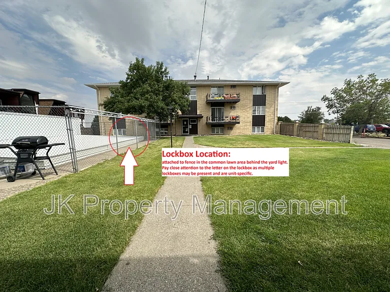 1401 2b St S #21 — Photo 16