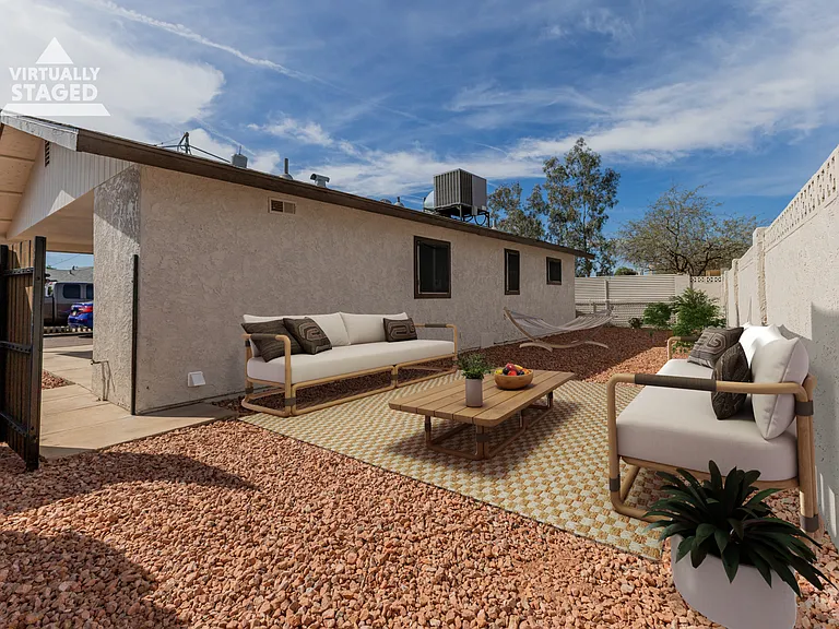 Unit F-Backyard