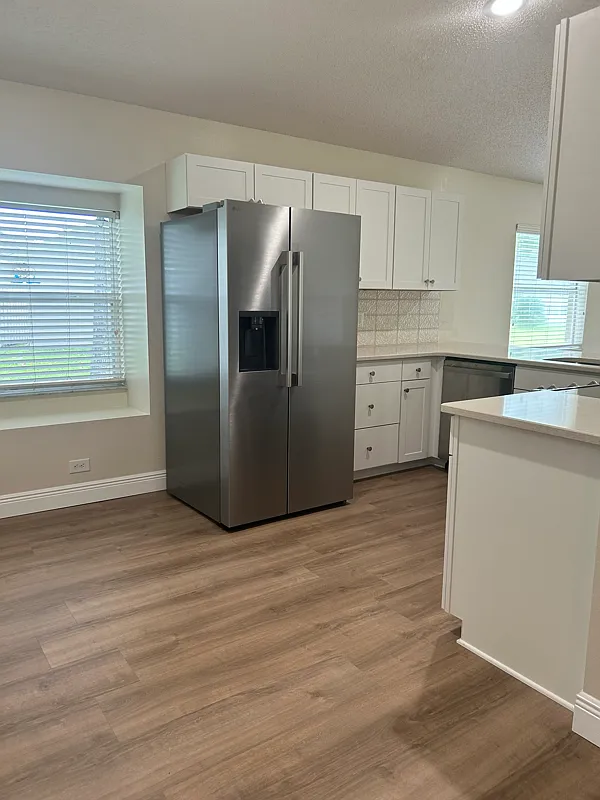 3 bed, 1161 sqft, $2,295 — Photo 4