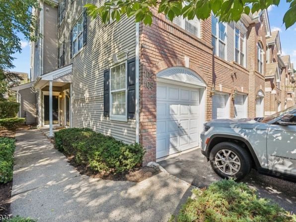 108 Riverwalk Way