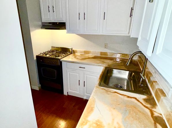 339 Douglas Ave APT 1