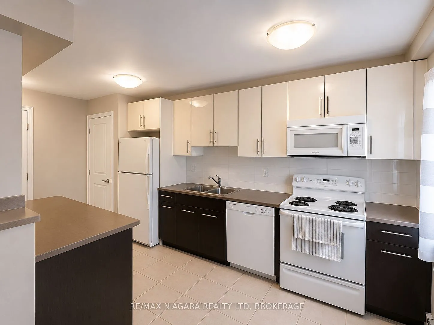 1 bed, $1,799 — Photo 3
