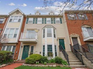 19 Cedar St, Jersey City, NJ 07305