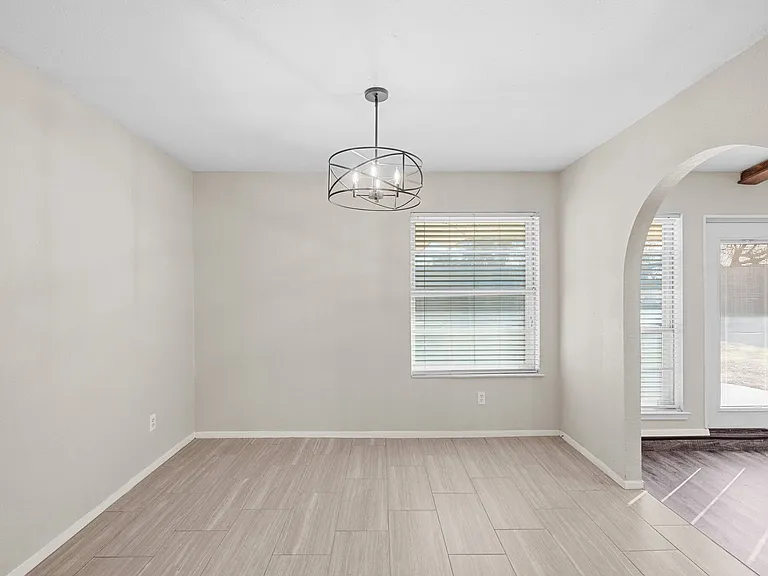 2001 San Jacinto Dr — Photo 15