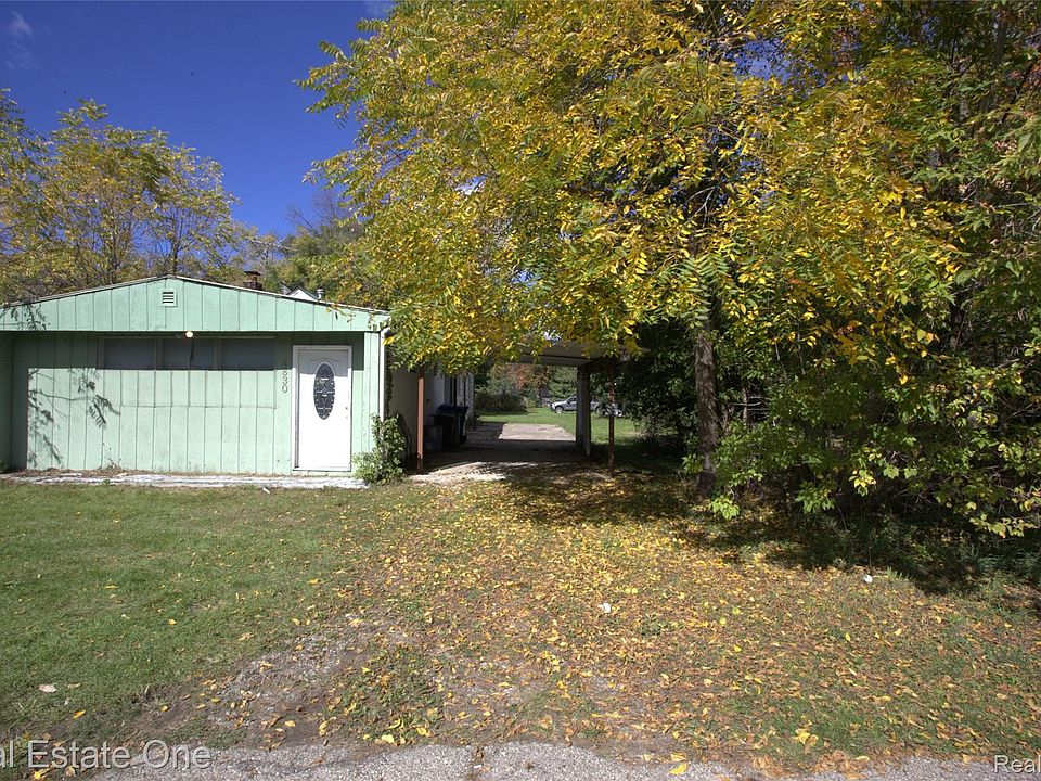 4830 Hatchery Rd, photo 2