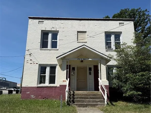 202 W Holt St, Burlington, NC 27217