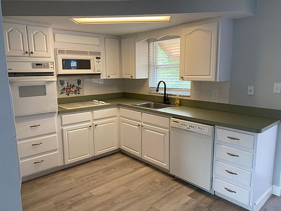 2nd image of 1409 Brightwell Dr
