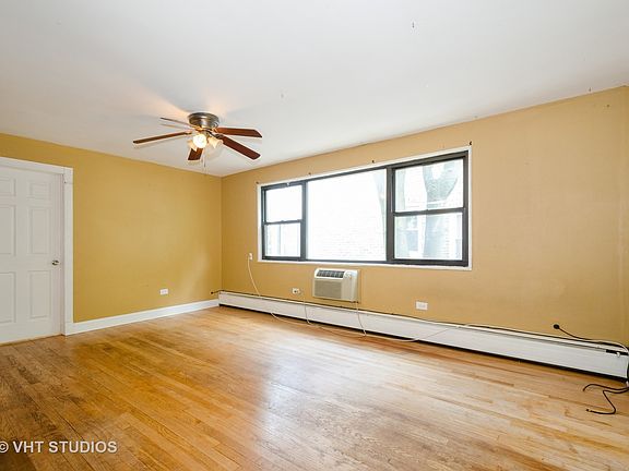 2nd image of 7610 N Rogers Ave APT 203