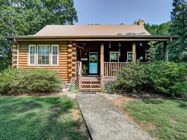 699 Gladys Rd, Gladys, VA 24554