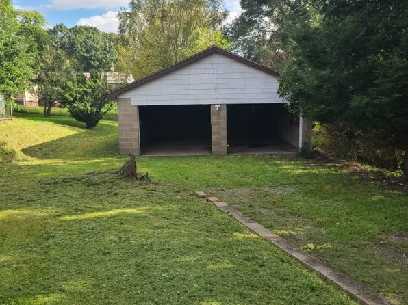 1304 Decker St, Clairton, PA 15025