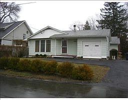 1st image of 111 Rockwell Ave