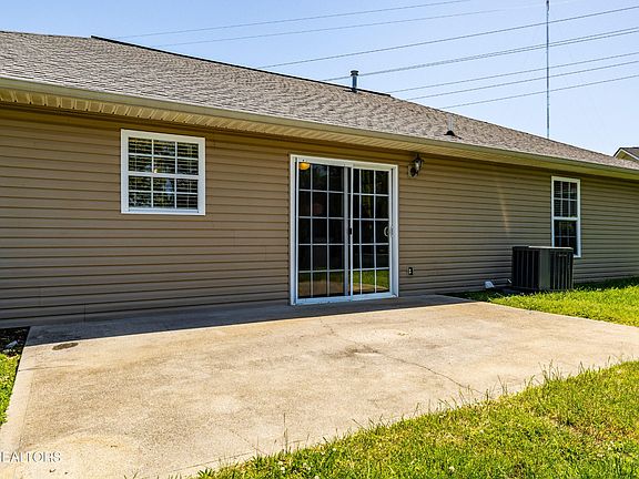 5th image of 4105 Riverstone Ln