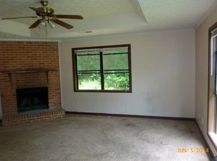 1128 Summer Brook Rd, Atlanta, GA 30349