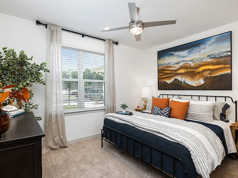 Large Bedroom