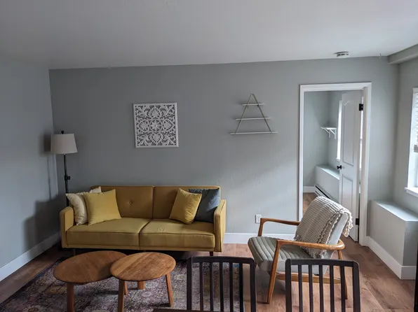 9527 Granada Ave, Oakland, CA 94605