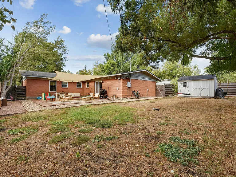 1500 Northridge Dr — Photo 23