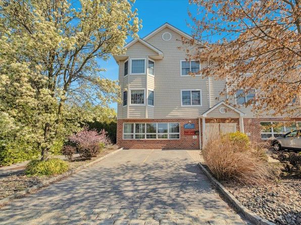 119 Montgomery Avenue #B, Scarsdale, NY 10583