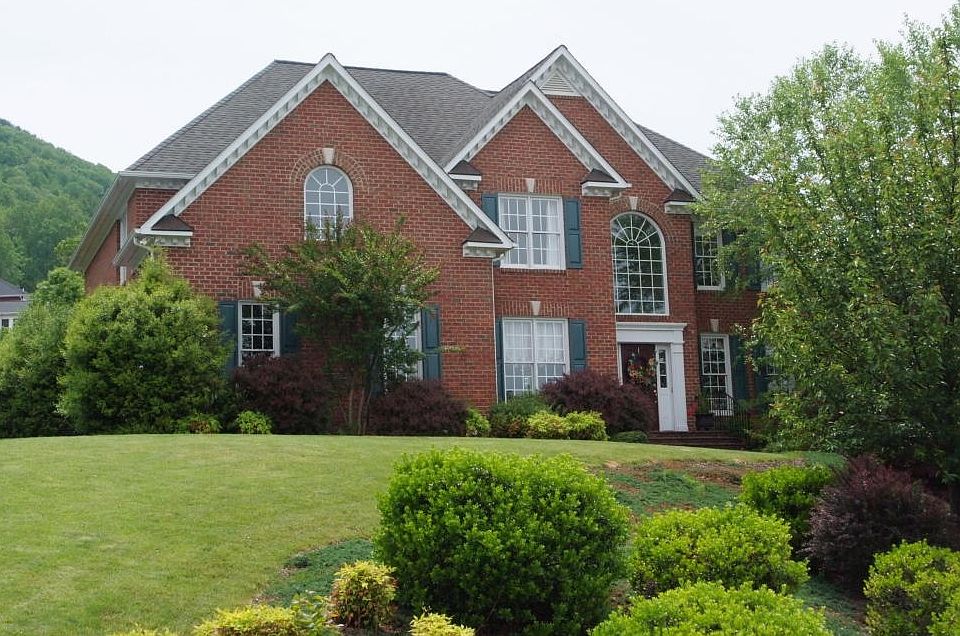 1st image of 5823 Winnbrook Dr