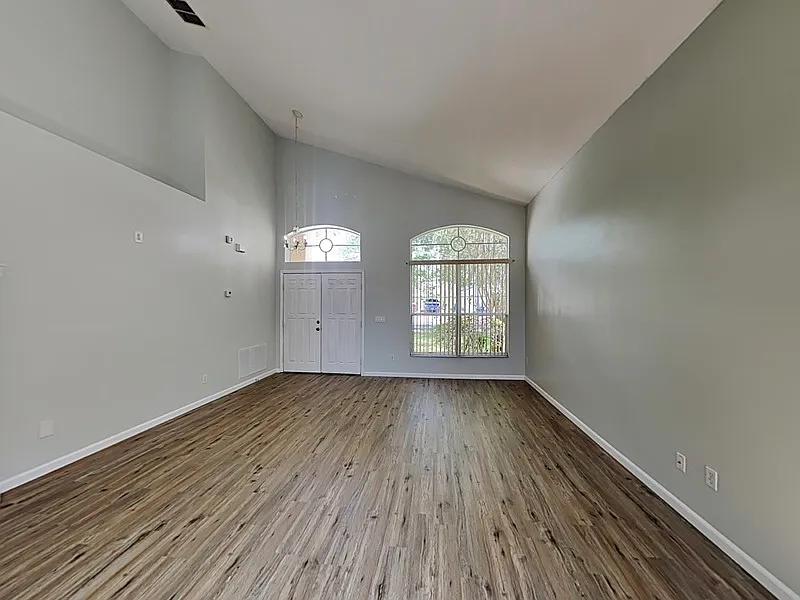 4 bed, 3.0 bath, 2265 sqft, $3,199 — Photo 2