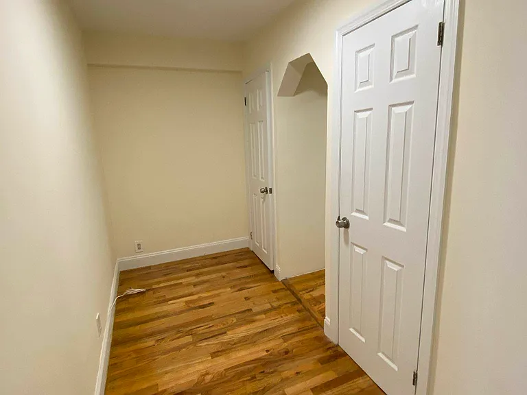 2181 3rd Ave #2C — Photo 6