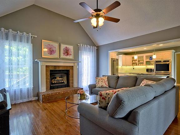3rd image of 523 Christel Springs Dr