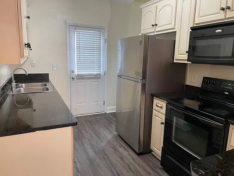 2134 Reserve Ln — Photo 12