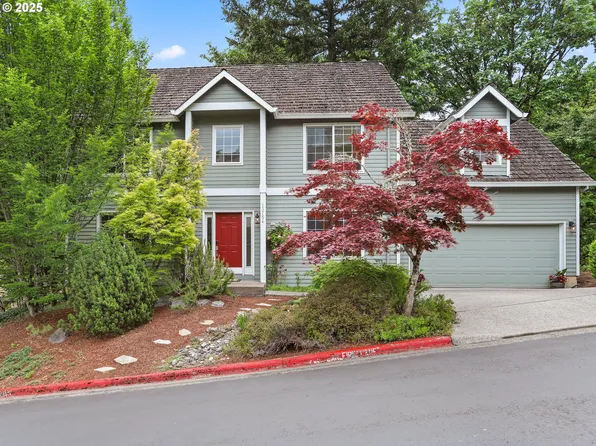 13754 SW Benchview Pl, Tigard, OR 97223