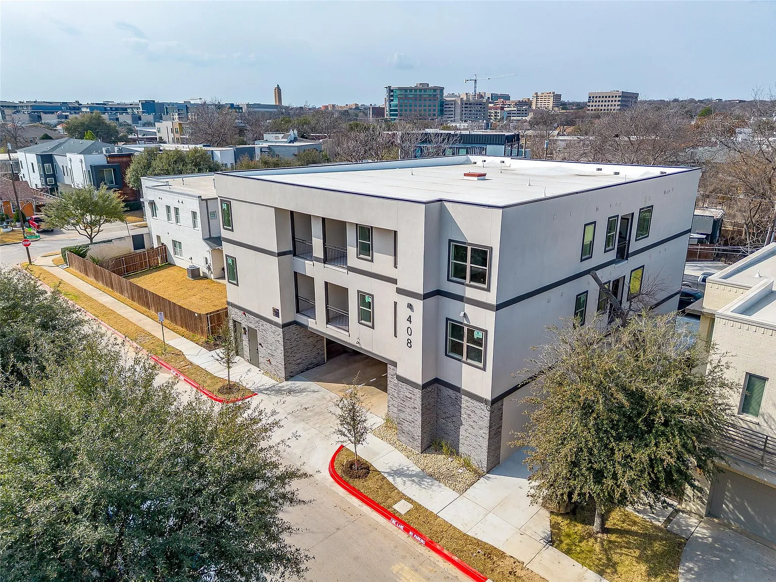 1 bed, 604 sqft, $1,575 — Photo 4