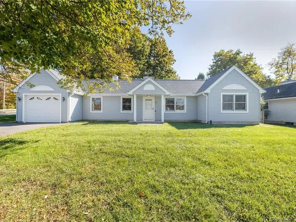 6 Elvree Street, Manchester, CT 06042
