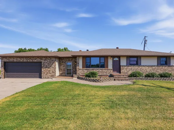 6378 10th St SW, Glyndon, MN 56547