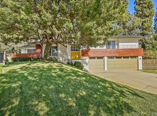 1215 Begonia Ct, Upland, CA 91784