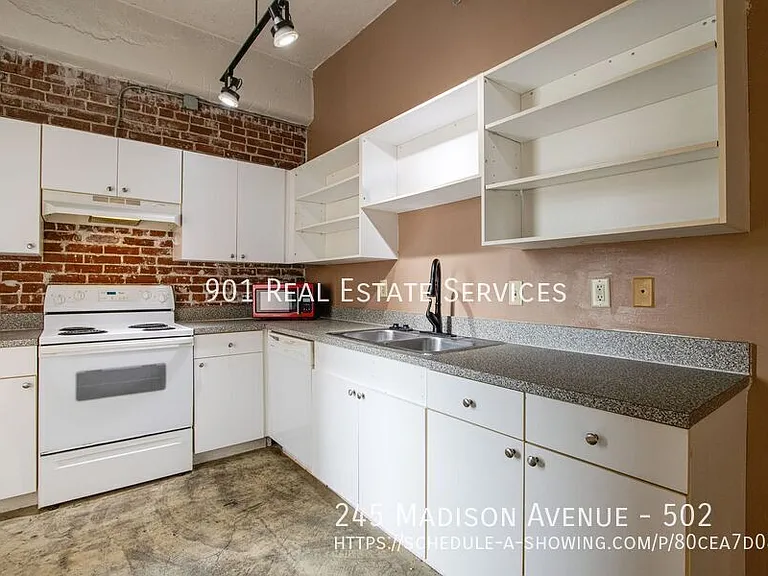 245 Madison Ave #502 — Photo 8